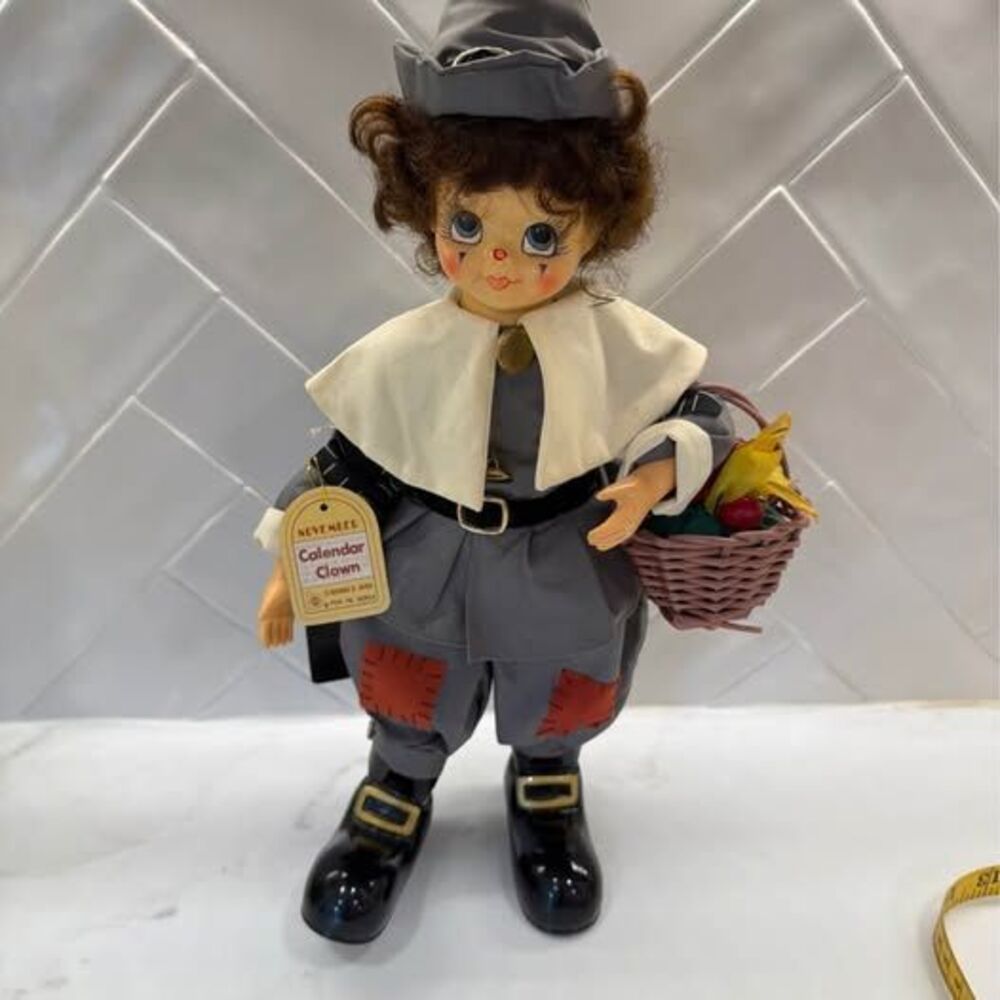 Brinn's 1986 November Calendar Clown Doll VTG Pilgrim Theme with Original Tags